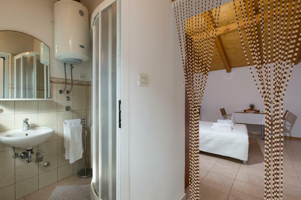 Beach Apartment M & B Poljana  Exteriör bild